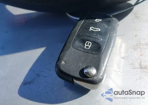 2013 Volkswagen Jetta 2.0L S из США, поврежденный, VIN 3VW2K7AJ1DM368416